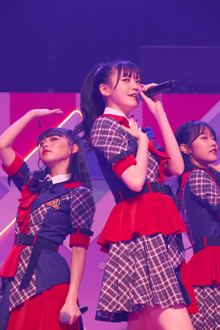 籾山ひめり、阿部菜々実、鈴木遥夏/「今夜はUp to you!」 (C)Yoshifumi Shimizu