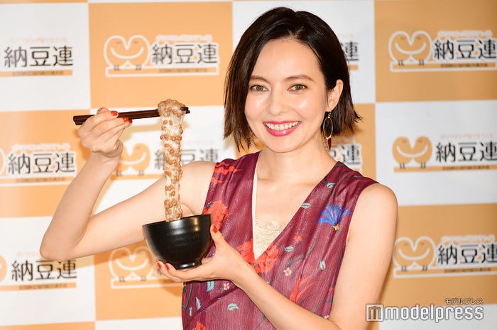 ベッキー(C)モデルプレス