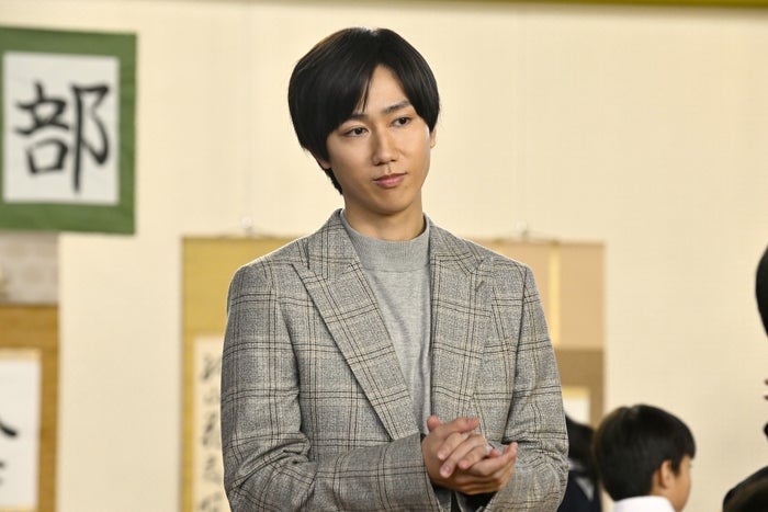 Snow Man阿部亮平、中村倫也主演「君のクイズ」教師役で出演決定 物語の背景を支える役どころ