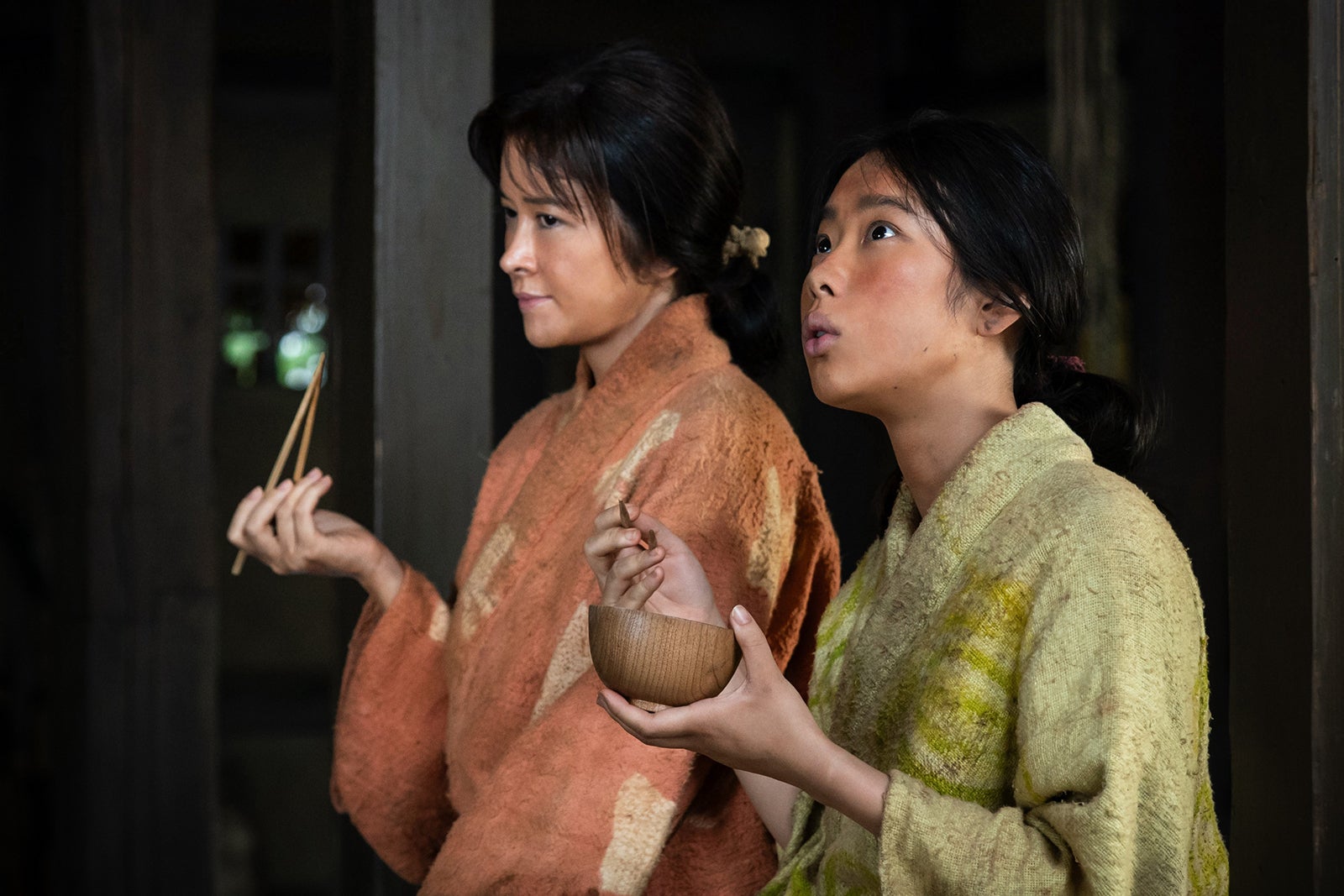 宮澤エマ、倉沢杏菜「豊臣兄弟！」（C）NHK