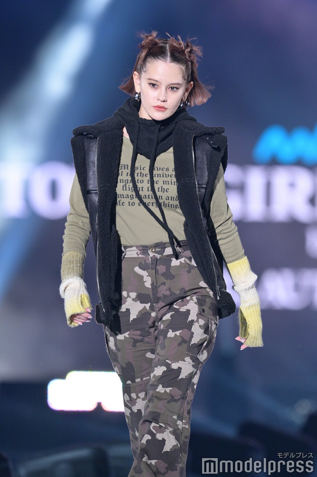 （C）モデルプレス