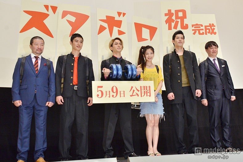 （左から）木村祐一、堀井新太、永瀬匡、清水富美加、成田瑛基、橋本一監督