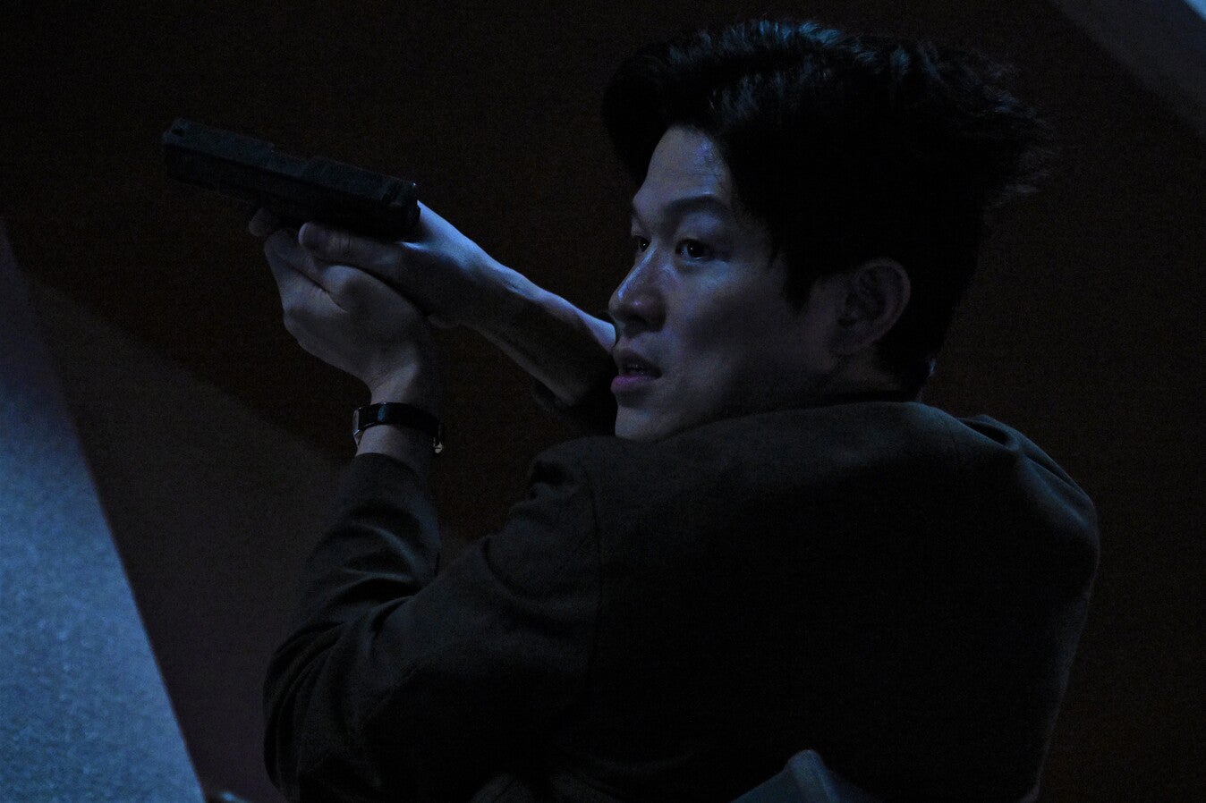 鈴木亮平「リブート」第8話（C）TBS