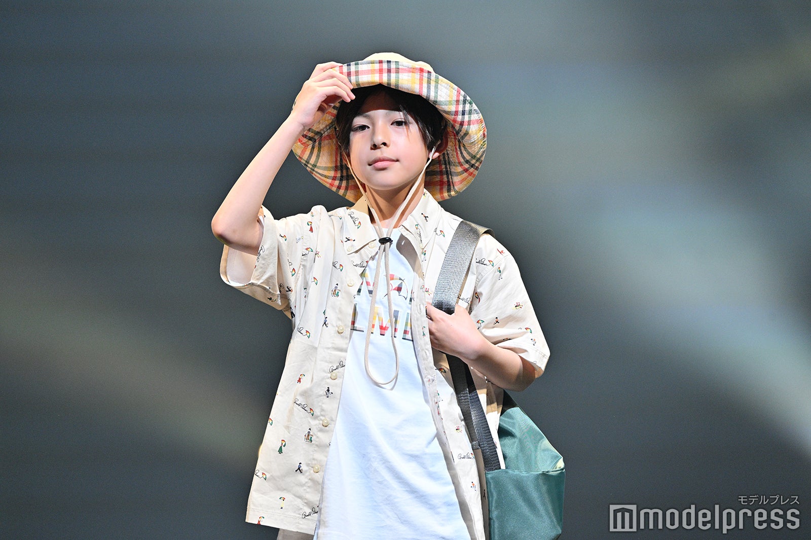 （C）モデルプレス