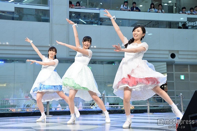 elfin'／花房里枝、辻美優、高橋美衣