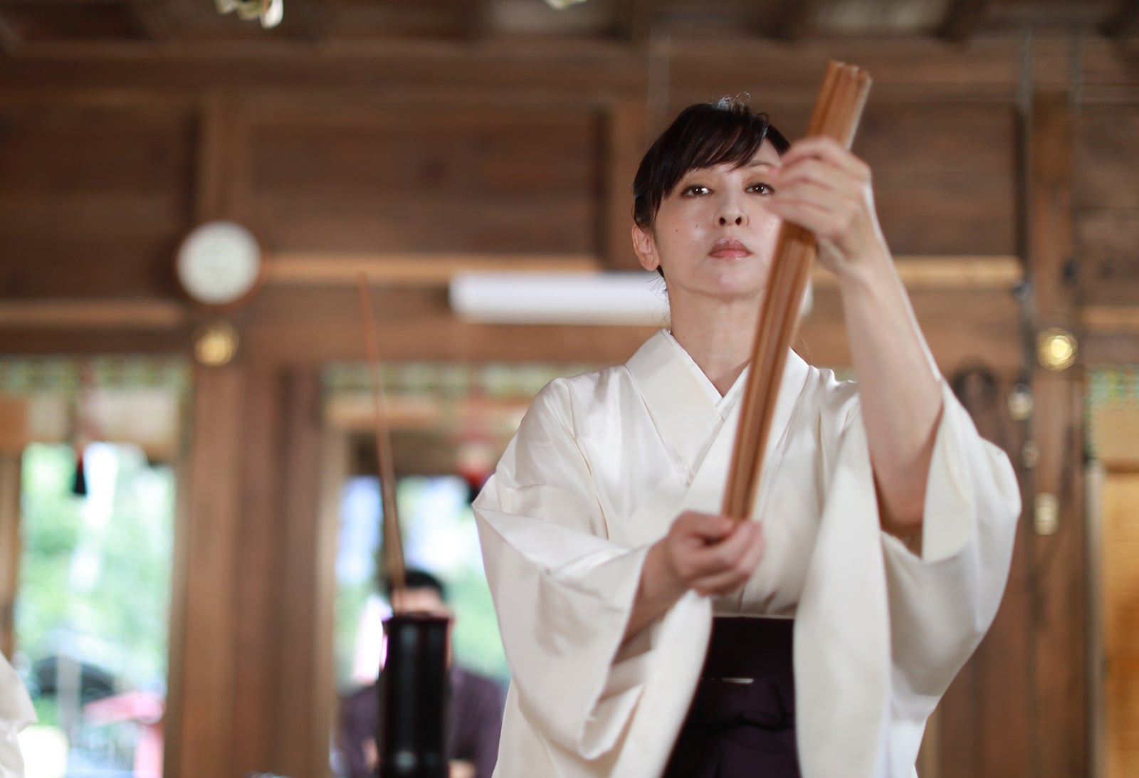 斉藤由貴／「言霊荘」第4話より（C）テレビ朝日