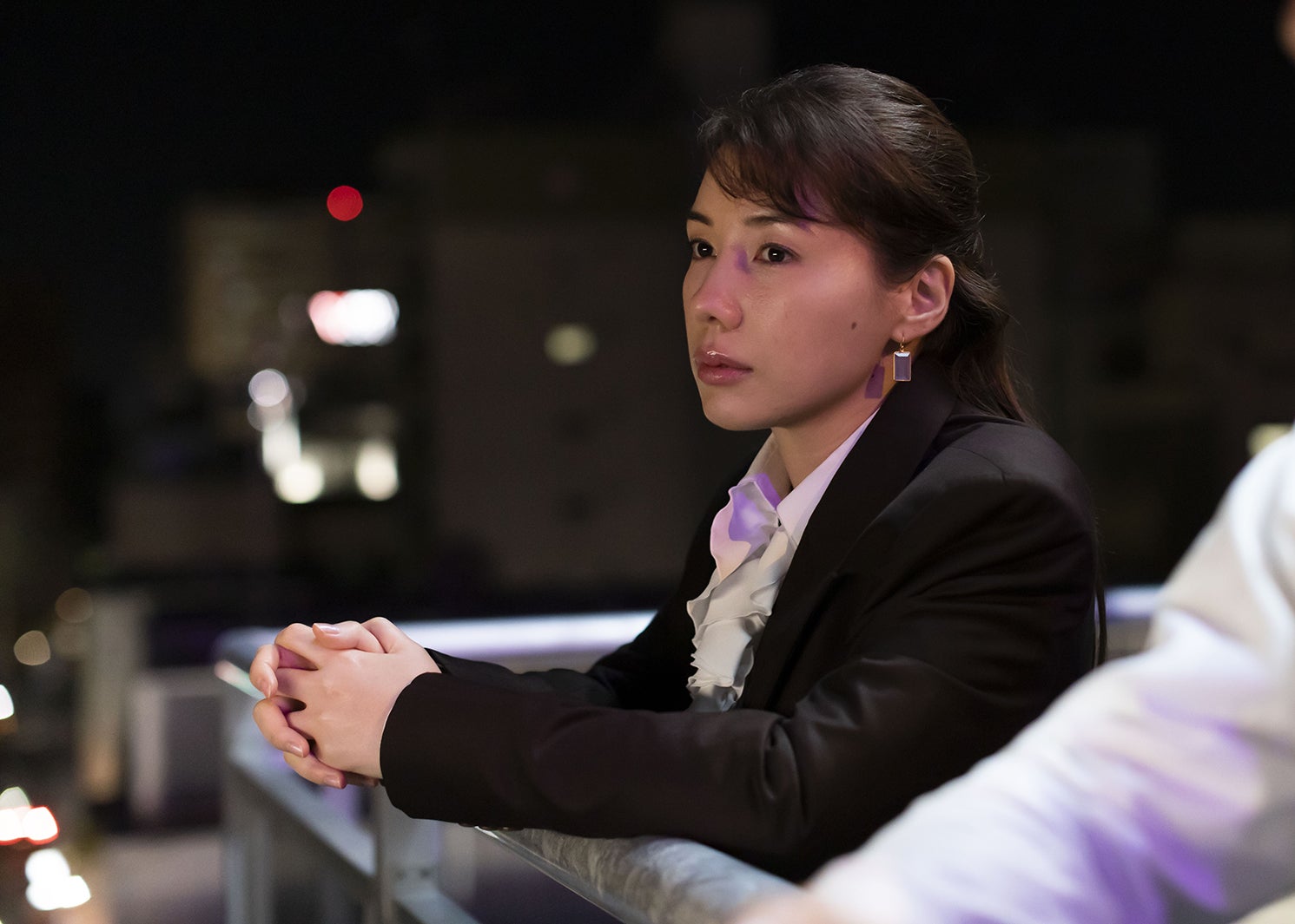 仲里依紗（C）「白鍵と黒鍵の間に」製作委員会