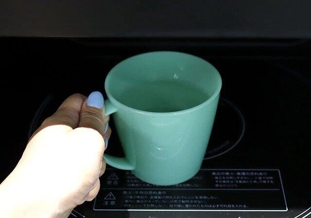 ダイソー　レトロカフェマグ