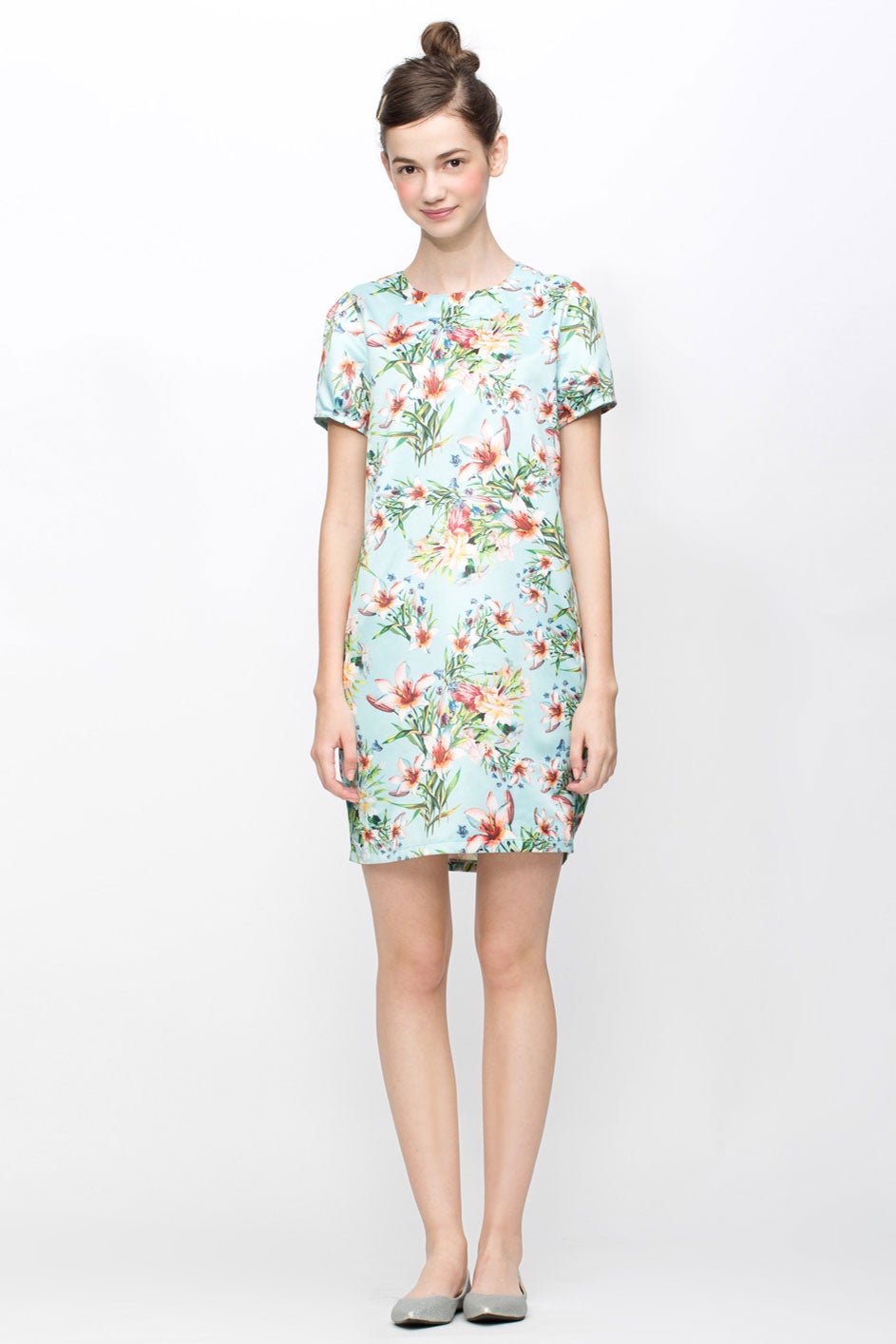 トロピカルプリントワンピース「riana」6,480円（税込）