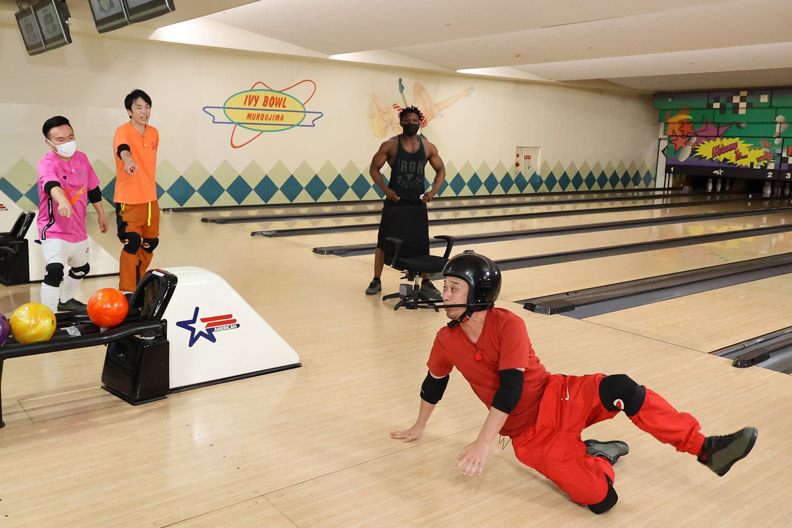 山内健司、濱家隆一、大悟 （C）カンテレ