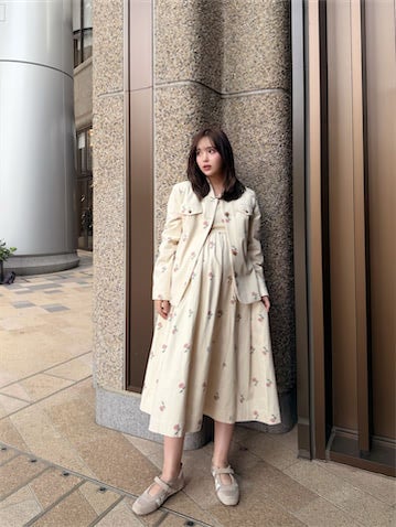 第一子妊娠中の藤田ニコル、マタニティーコーデに反響「こんな可愛い妊婦さんなかなかいない」