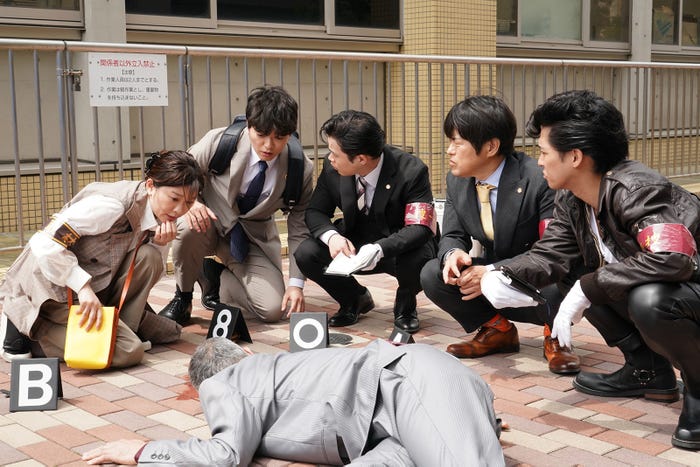 篠原涼子、染谷将太、矢本悠馬、バカリズム、味方良介「イップス」第5話より(C)フジテレビ