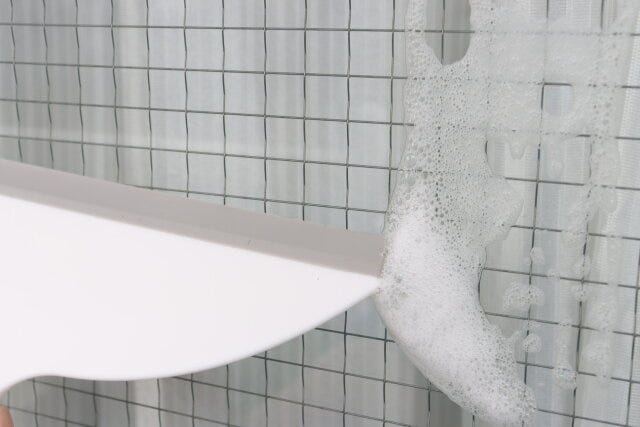 ダイソー　水切り窓ワイパー　使用例
