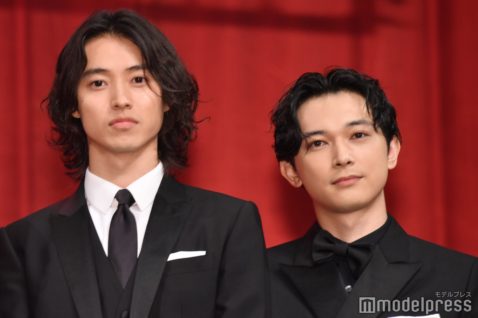 山崎賢人、吉沢亮 （C）モデルプレス