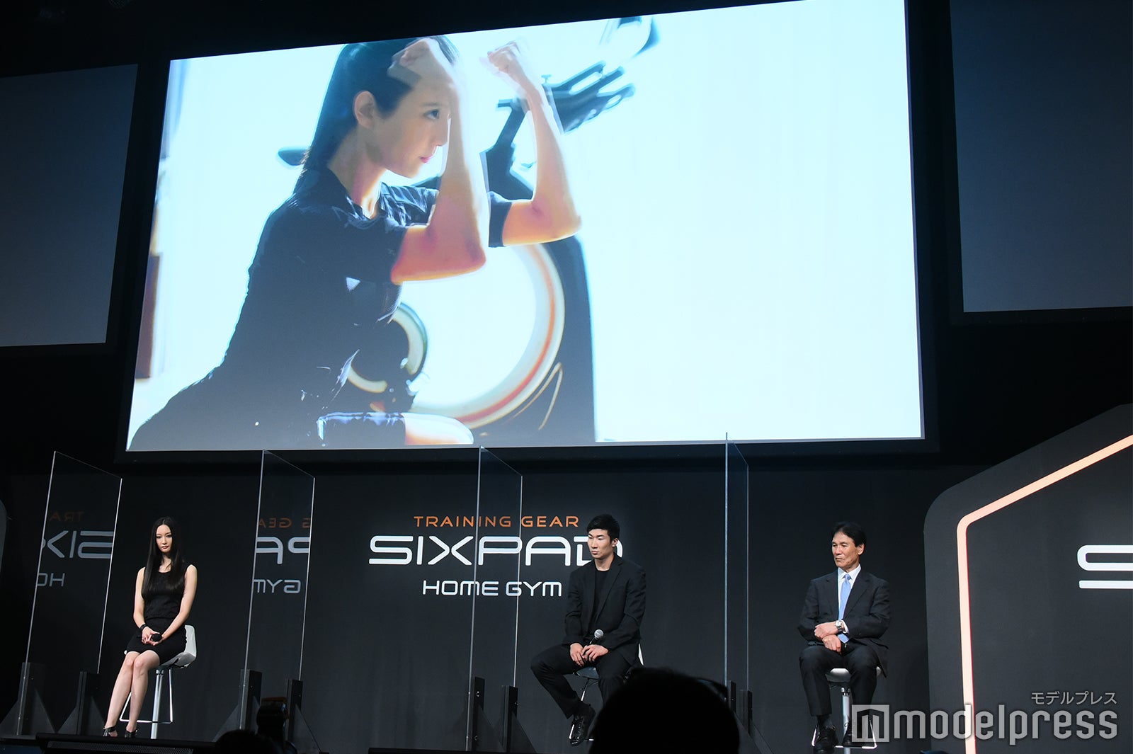 菜々緒（C）モデルプレス