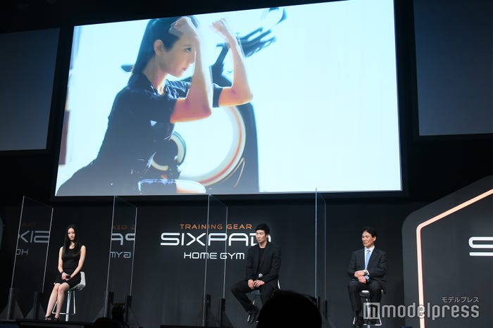 菜々緒(C)モデルプレス