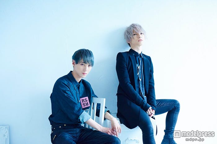 (左から)UsukeDevil、武瑠(SuG)