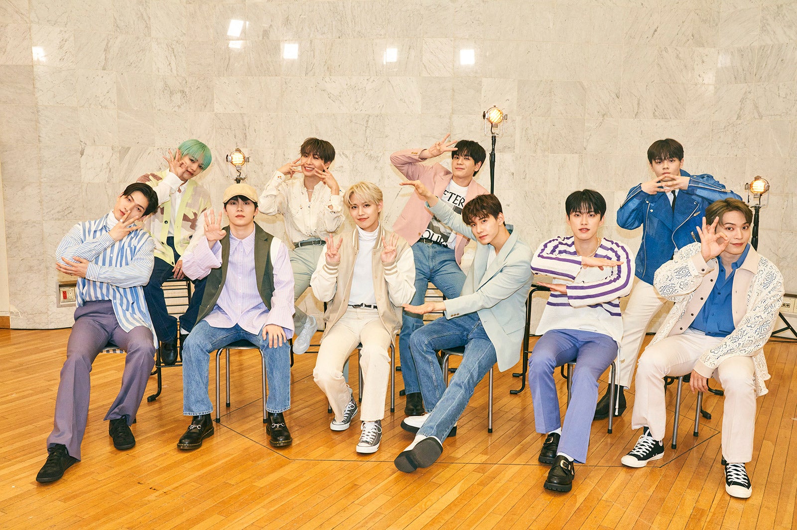 JO1（C）LAPONE Entertainment