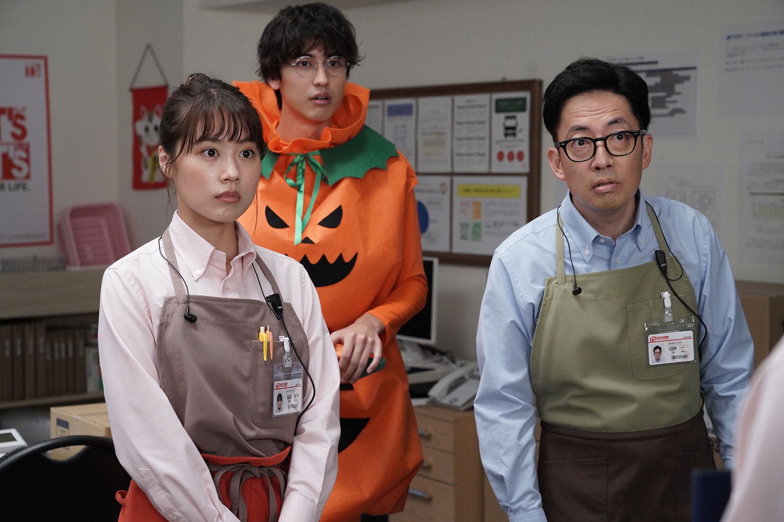 （左から）有村架純、井阪郁巳、スミマサノリ（C）カンテレ