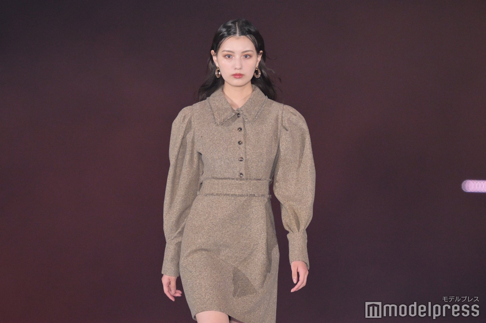 （C）モデルプレス