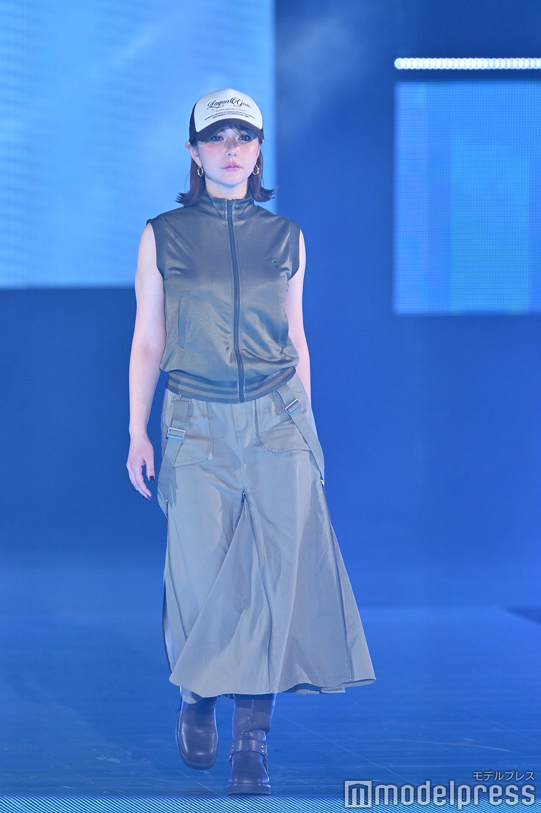 （C）モデルプレス