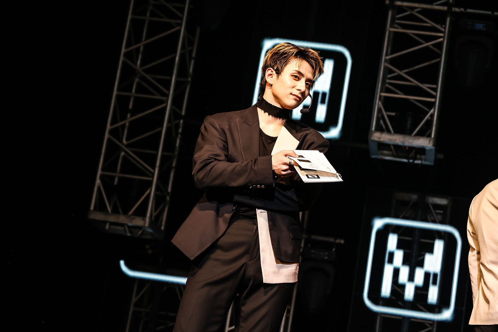 西洸人／「M」PREMIUM SHOW CASEより（C）LAPONE ENTERTAINMENT