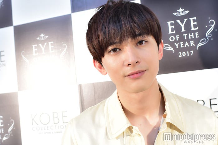 吉沢亮(C)モデルプレス