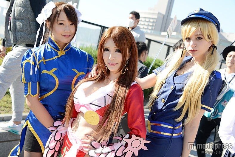 橋本甜歌、ヴァニラ、瑛茉ジャスミン