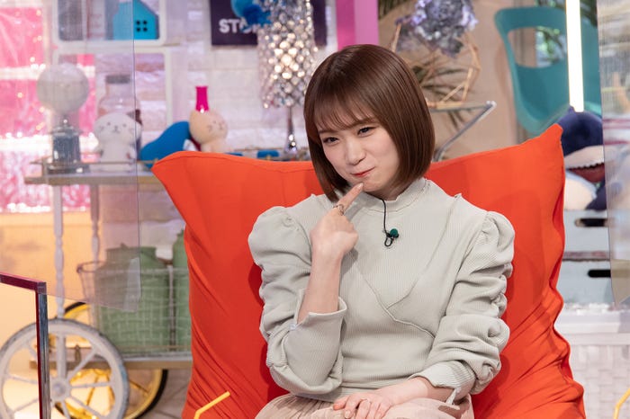 秋元真夏 (C)テレビ朝日