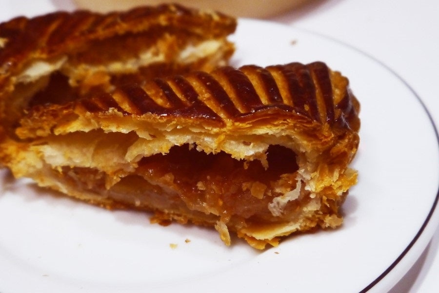 ブラッスリーヴィロン渋谷店 ショーソン・オ・ポム断面