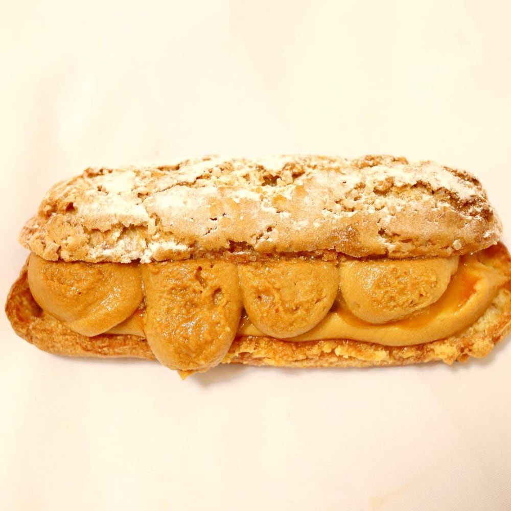 ピエール・エルメシグネチャーエクレアマンゴーキャラメル