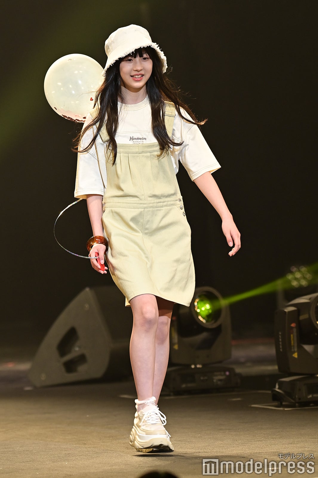 （C）モデルプレス