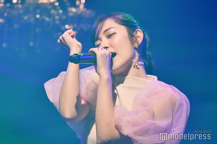 鈴木愛理(C)モデルプレス