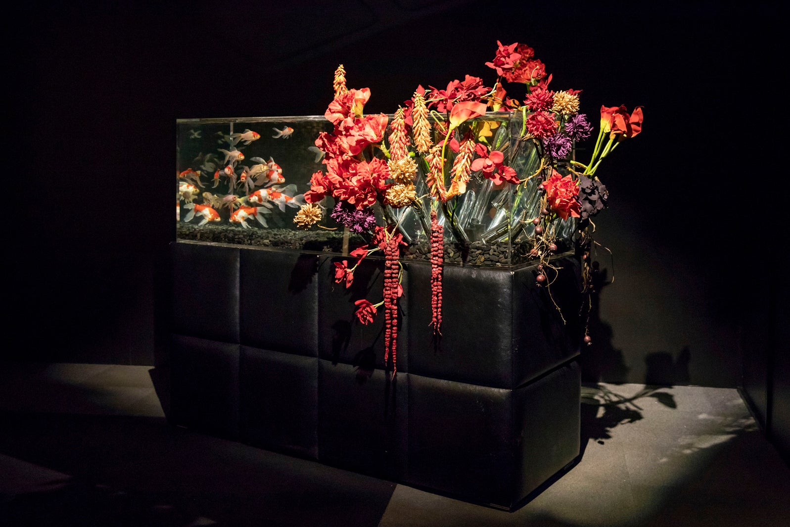 フラワーフラワーアクアリウム／画像提供：アートアクアリウム実行委員会