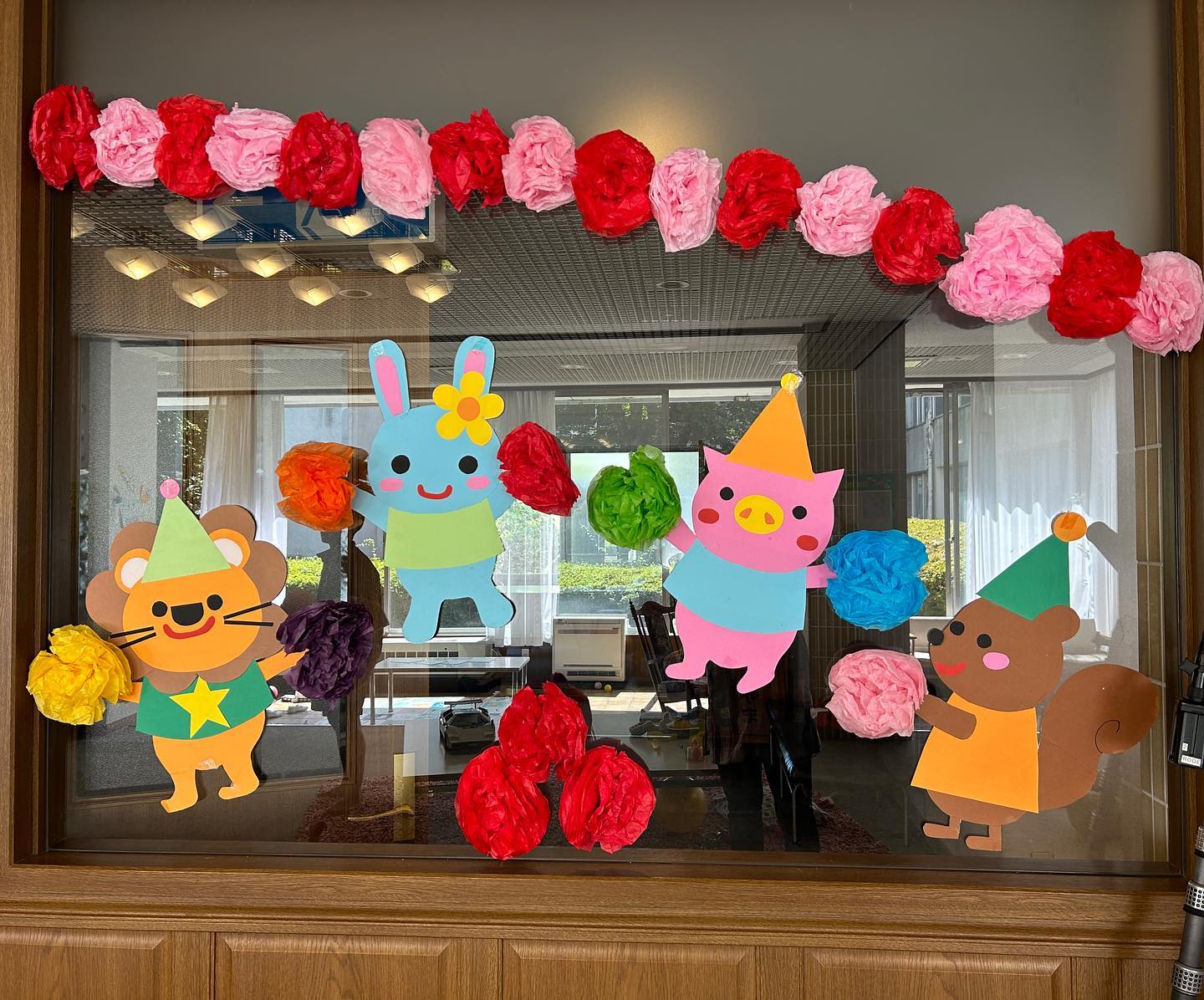 「18歳、新妻、不倫します。」公式Instagramより