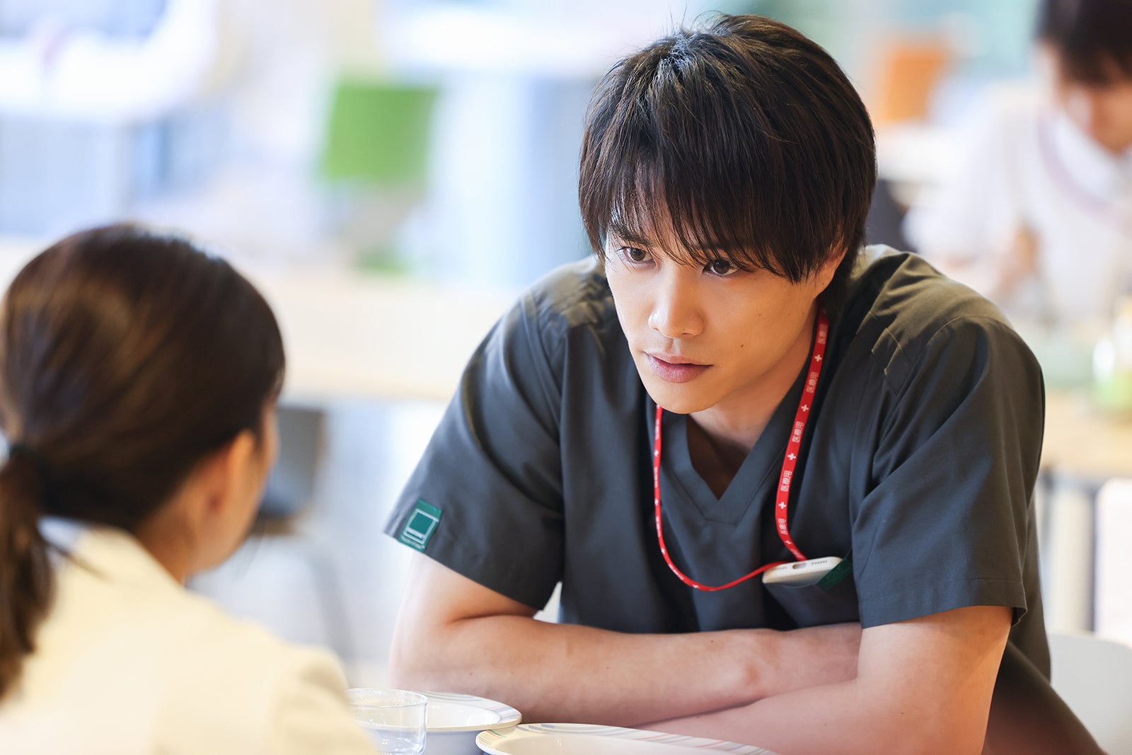 鈴木伸之「まどか26歳、研修医やってます！」（C）TBS