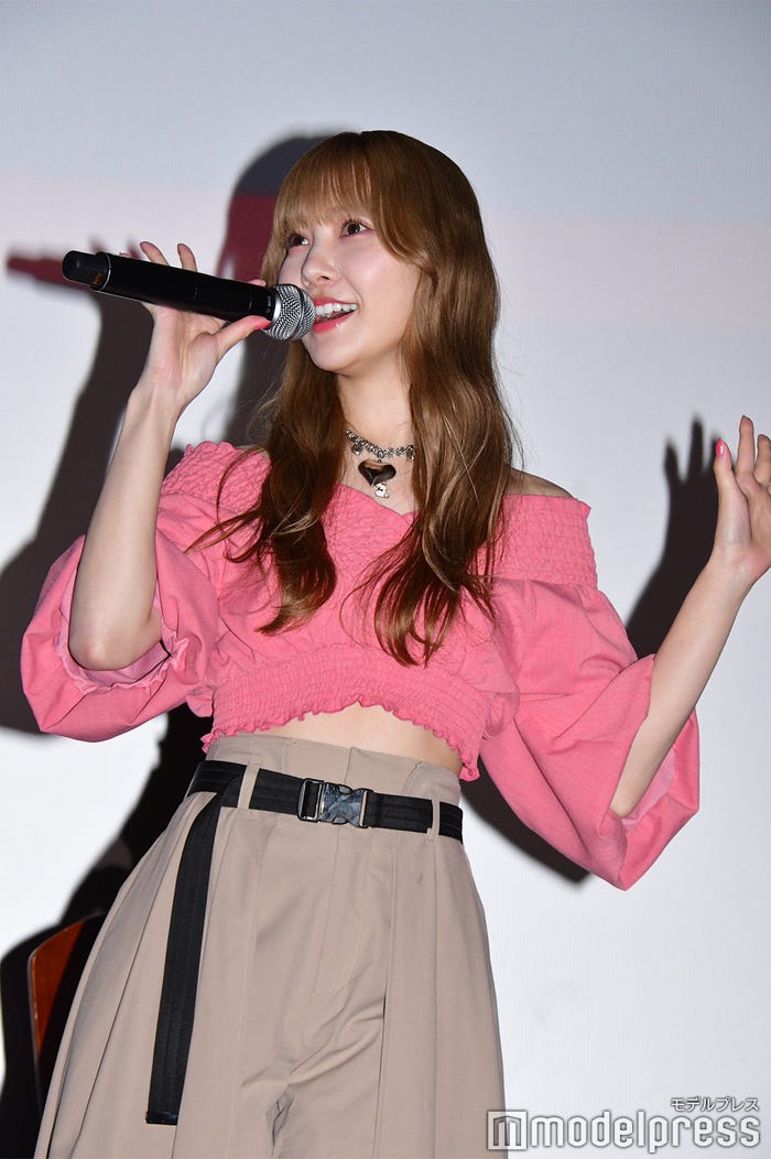 加藤史帆(C)モデルプレス