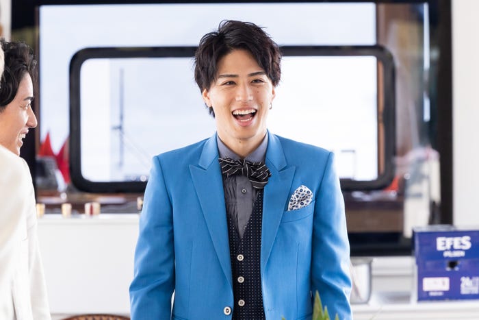 森山弘康「LOVE POWER KINGDOM〜恋愛強者選挙〜」(C)AbemaTV,Inc