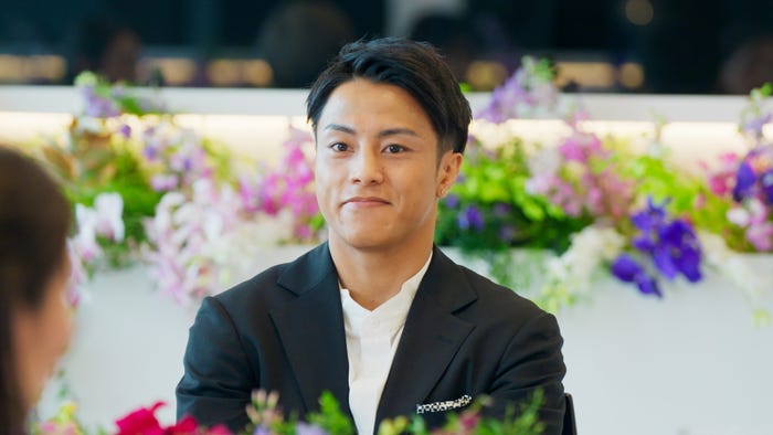 イッセイ『ラブ トランジット』シーズン3第1話(C)2025 Amazon Content Services LLC or its Affiliates.