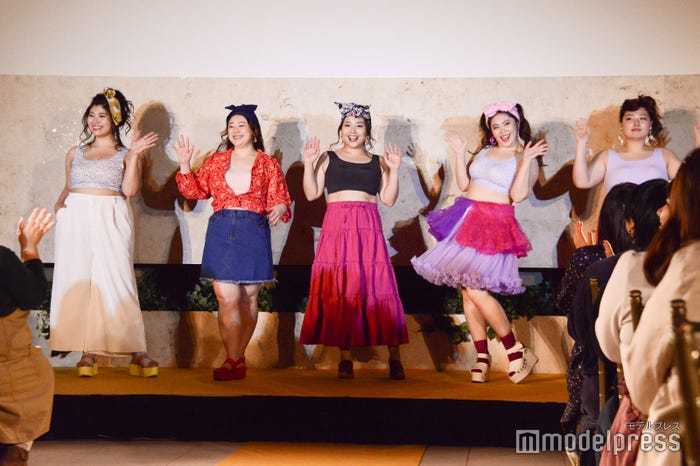 もも、えんどぅー、おさむ、Nao、安藤うぃ (C)モデルプレス