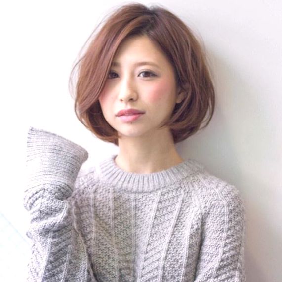 40代女性はグラデーションボブで大人綺麗に 髪質を選ばないおしゃれヘア モデルプレス 40代女性はグラデーションボブで大人綺麗に 髪質を選ばないおしゃれヘア モデルプレス