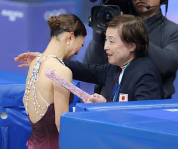 【五輪サイドストーリー】坂本花織 中野コーチが見抜いた五輪で結果を出せる資質「一緒にどこまでも行く」21年間の二人三脚、集大成終え感慨「強い選手に育った」