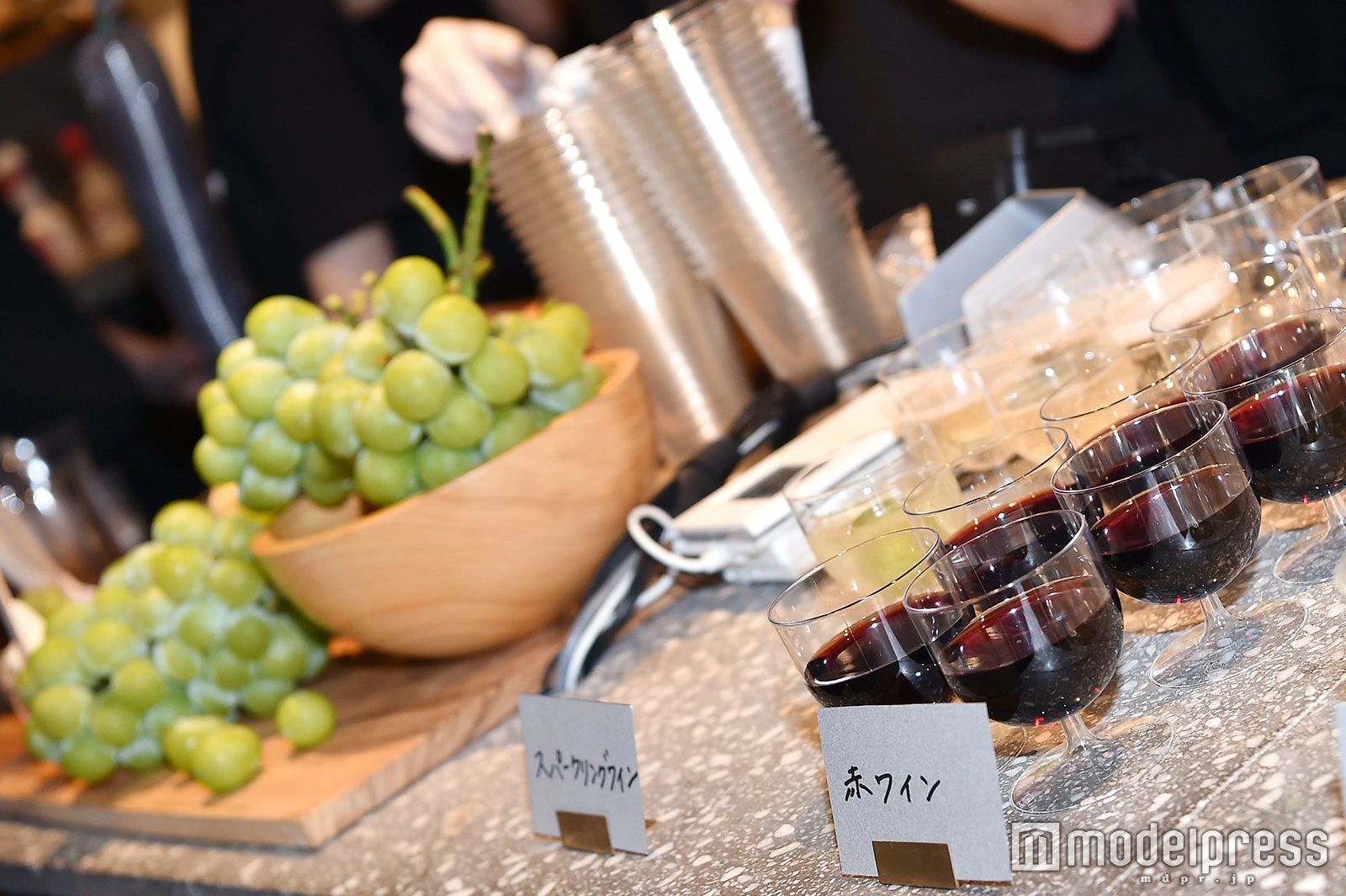 話題のシャインマスカットを使ったメニューを提供（C）モデルプレス