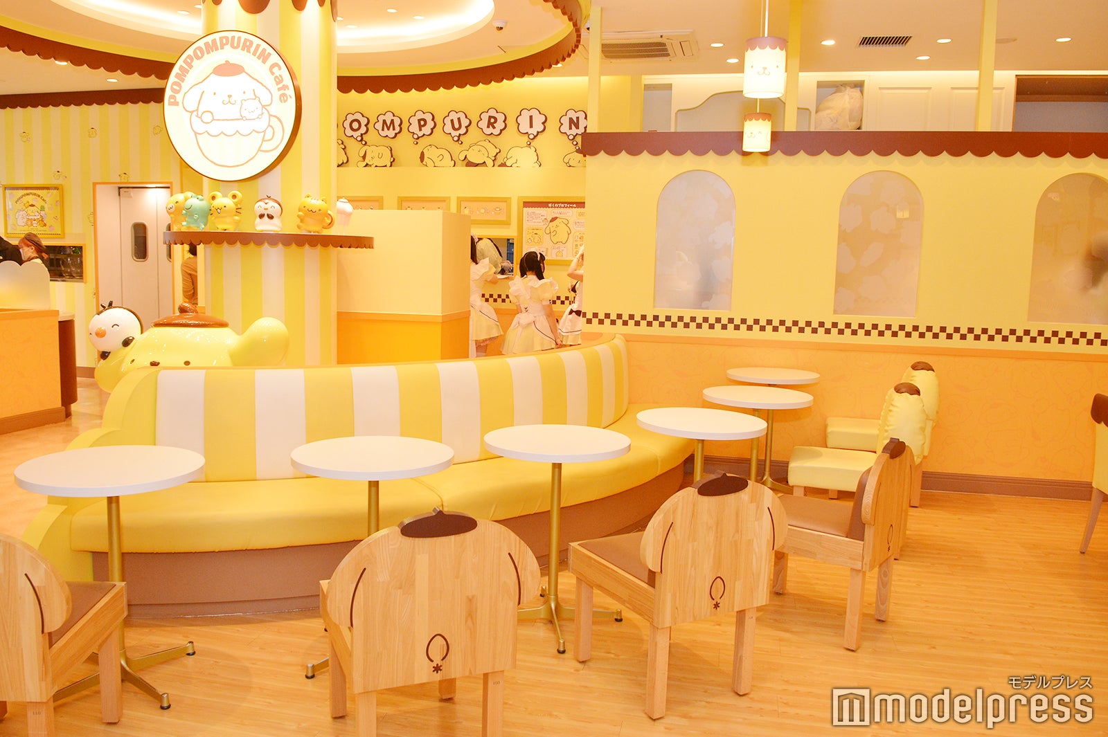 ポムポムプリンカフェ×あっとほぉーむカフェ（C）モデルプレス