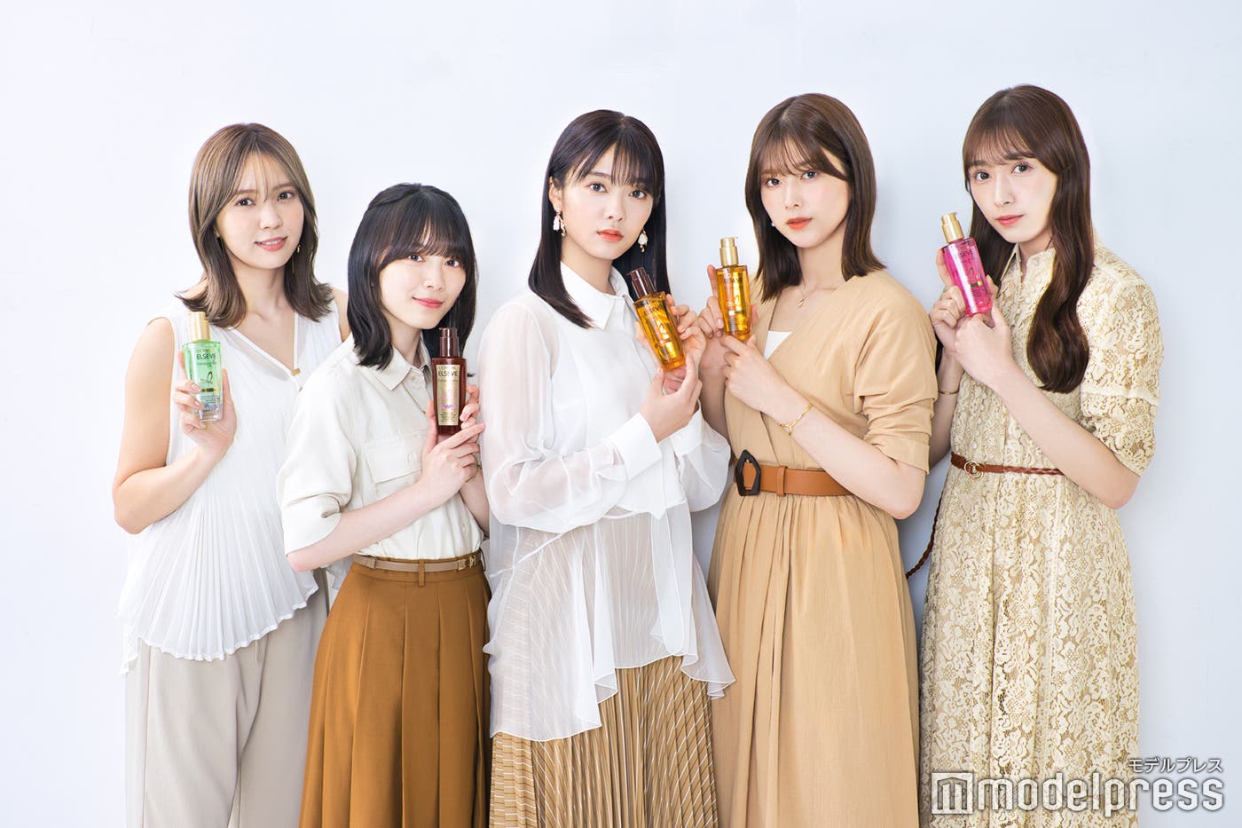 (C)モデルプレス