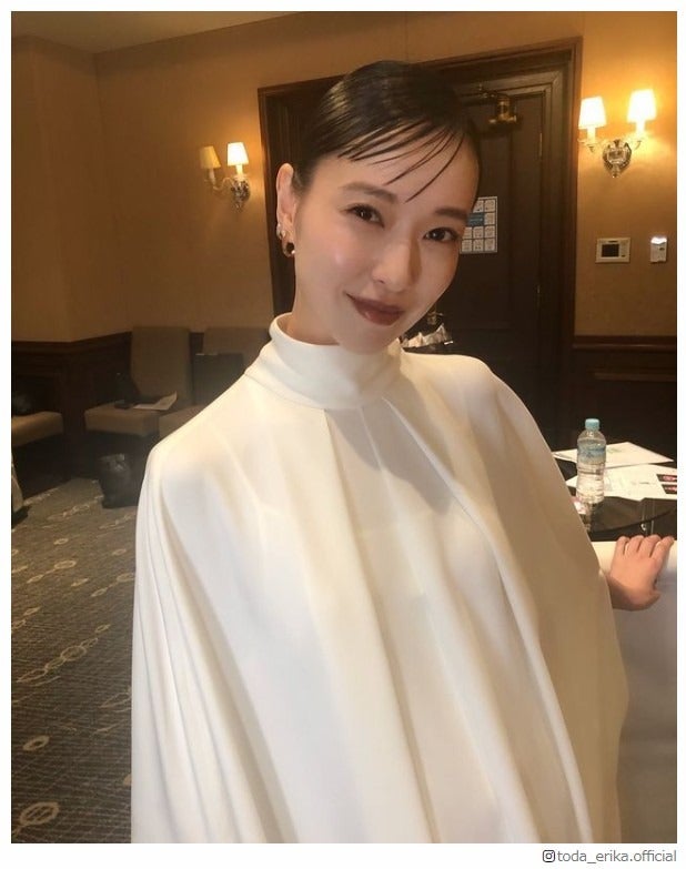 戸田恵梨香、結婚発表後インスタ初更新　祝福殺到に感謝「本当にありがとう」