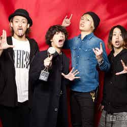 「BEST YOUR CHOICE」を受賞したONE OK ROCK