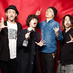 「BEST YOUR CHOICE」を受賞したONE OK ROCK