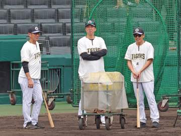 阪神・藤川監督 張本勲さん悼む「『喝！』や『あっぱれ』のフレーズで野球界を守ってくださっていた」