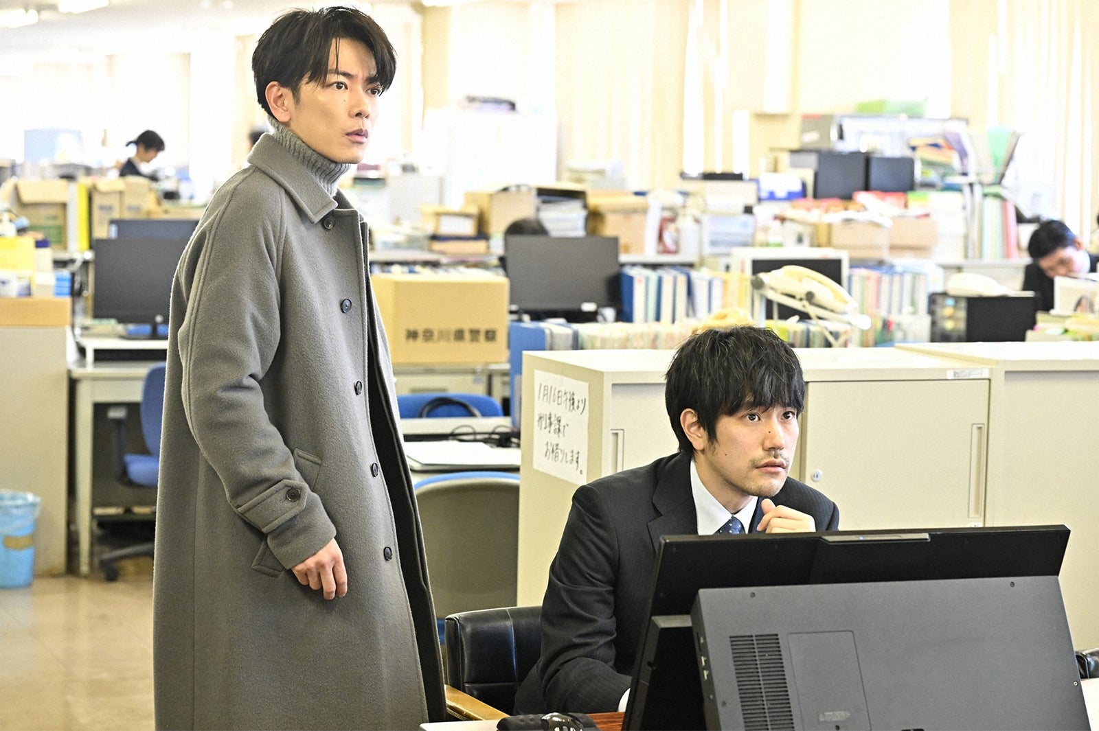 佐藤健、松山ケンイチ／  「100万回 言えばよかった」第7話より（C）TBS